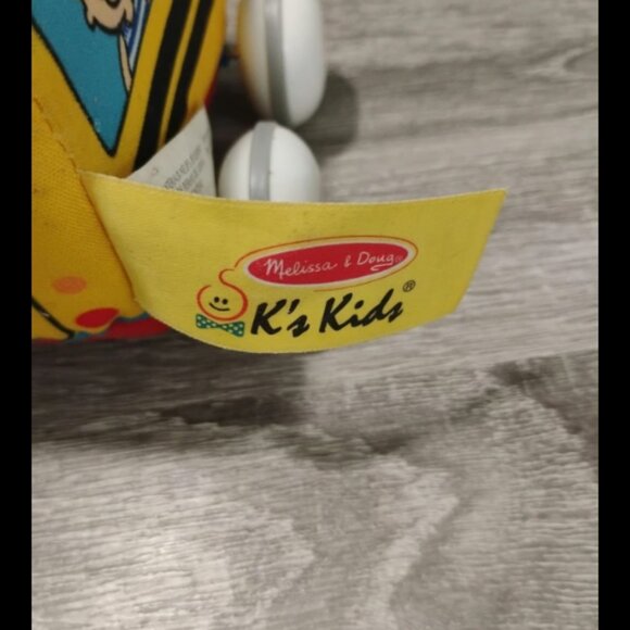 Melissa And Doug K's Kids Pull Back Soft School Bus Pull Back Vehicle Toy 9M+ - Picture 6 of 11